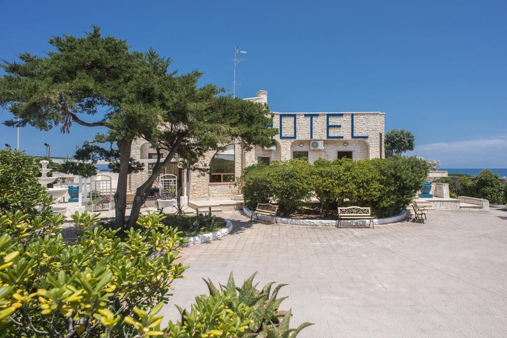 Hotel San Giovanni ポリニャーノ・ア・マーレ エクステリア 写真